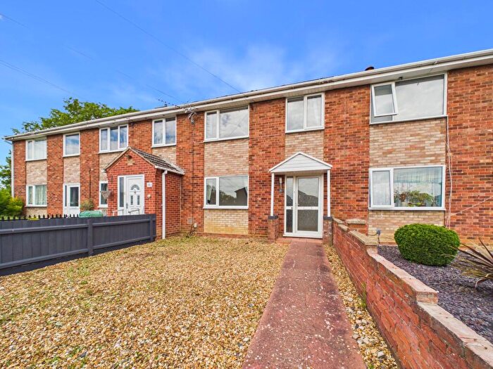 3 Bedroom Terraced House For Sale In Macbeth Close, Huntingdon, Cambridgeshire., PE29