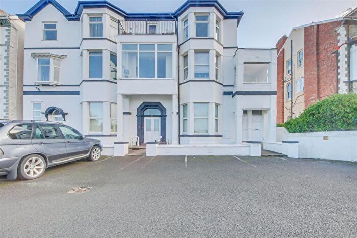 1 Bedroom Apartment For Sale In Promenade, Southport, Merseyside, PR9