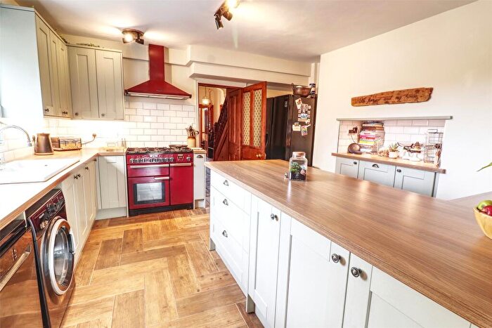 7 Bedroom End Of Terrace House For Sale In Avenue Road, Ilfracombe, Devon, EX34