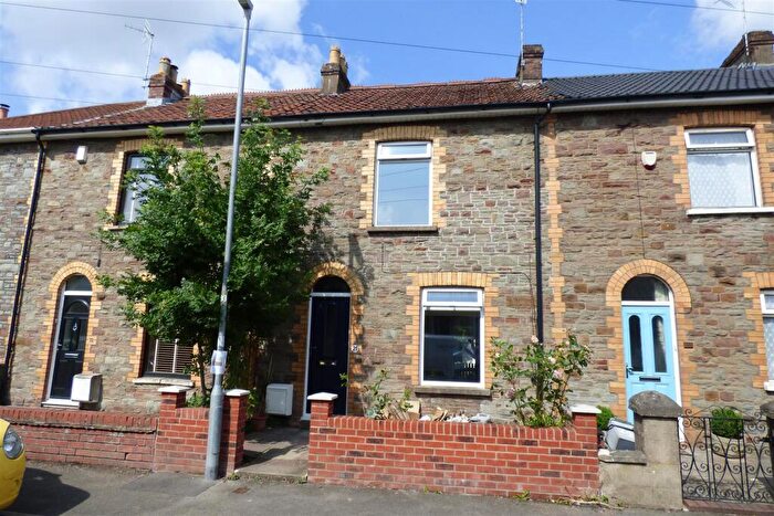 2 Bedroom Cottage To Rent In Morley Road, Staple Hill, Bristol, BS16