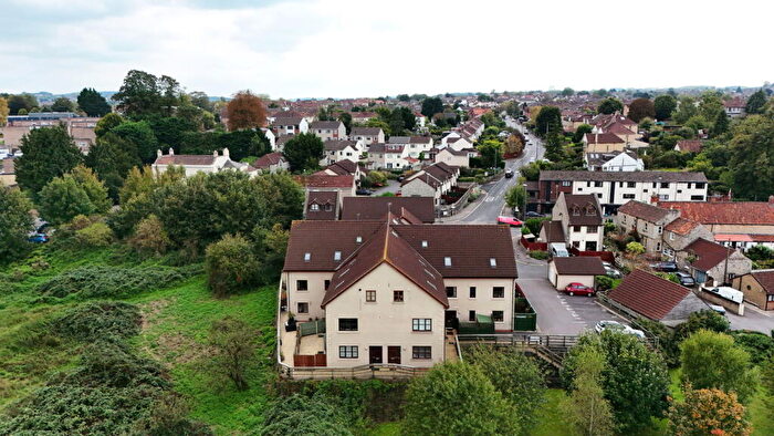 3 Bedroom Maisonette To Rent In Trescothick Close, Keynsham, Bristol, BS31