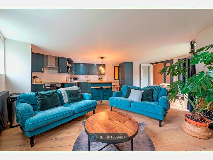 4 Bedroom Flat To Rent In Penrith Place, London, SE27