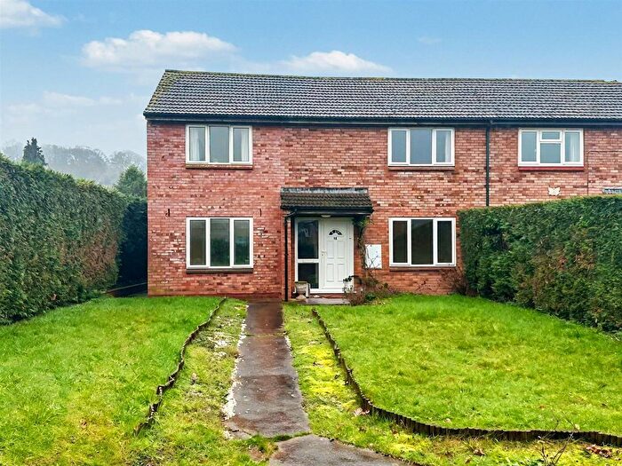 4 Bedroom Semi Detached House For Sale In Lewis Way, Peterchurch, Hereford, HR2