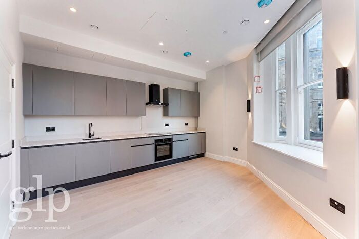 1 Bedroom Flat To Rent In A Shaftesbury Avenue, Greater London, W1D
