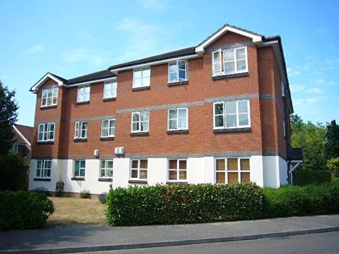 2 Bedroom Flat For Sale In Shirehorse Way, Isleworth, TW7
