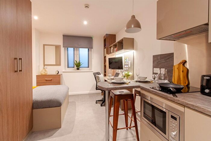 Studio To Rent In Dean Street, St. Pauls, Bristol, BS2