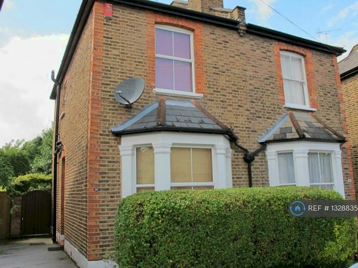 2 Bedroom Semi-Detached House To Rent In Linden Crescent, Kingston Upon Thames, KT1