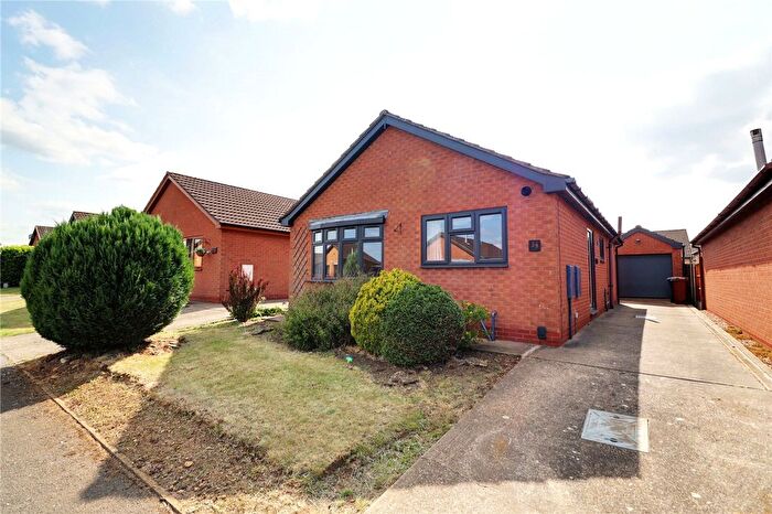 2 Bedroom Detached Bungalow For Sale In Allison Close, Messingham, DN17