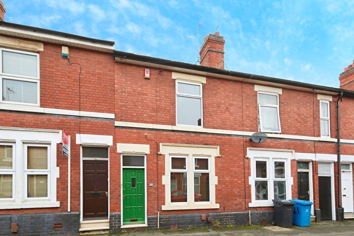 3 Bedroom Terraced House For Sale In Pybus Street, Derby, DE22