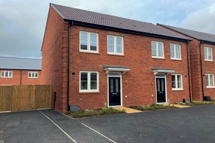 2 Bedroom Property To Rent In ., Upper Heyford, OX25