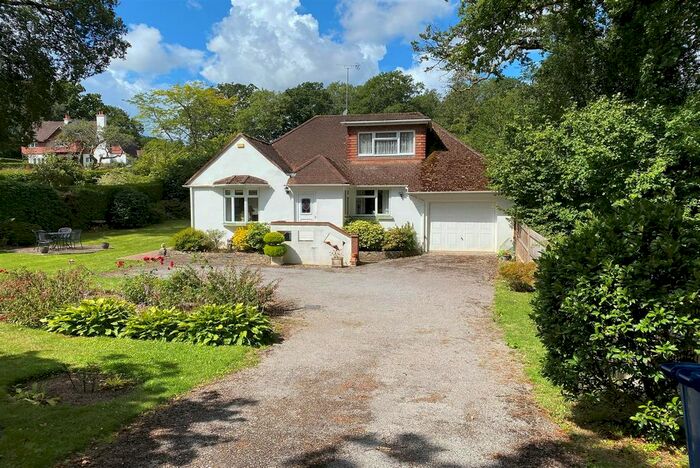 3 Bedroom Detached House For Sale In Holdfast Lane, Haslemere, GU27