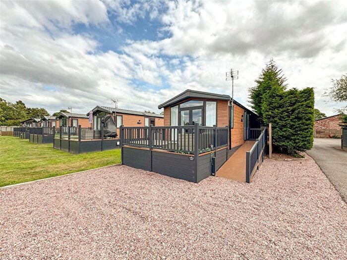 2 Bedroom Lodge For Sale In Eaton, Congleton, CW12