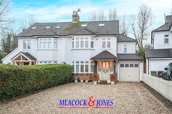 5 Bedroom Semi-Detached House For Sale In Friars Avenue, Shenfield, Brentwood, CM15