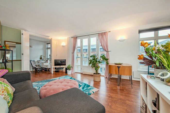 1 Bedroom Flat To Rent In Fairfield Road, London, E3