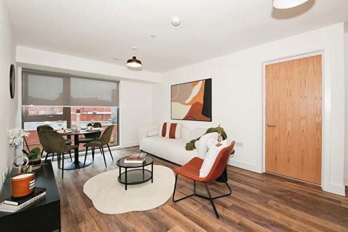 2 Bedroom Flat To Rent In Northminster, Peterborough, PE1