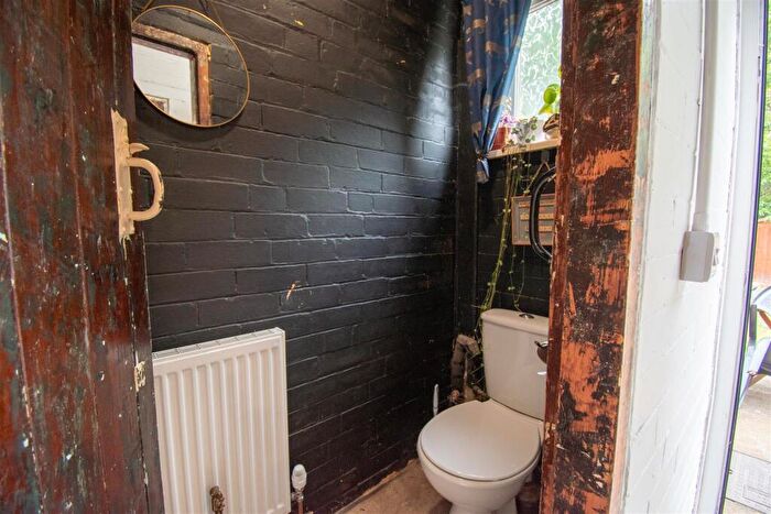 3 Bedroom Terraced House For Sale In Hill Street, Ripley, DE5
