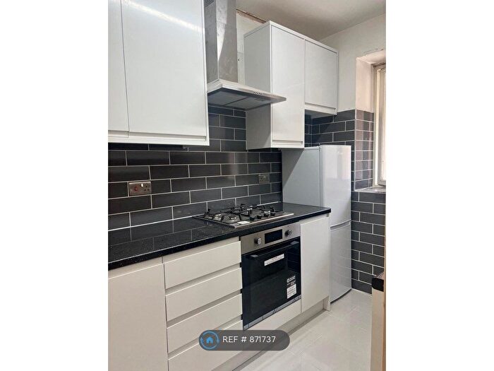 1 Bedroom Flat To Rent In Shene Building, London, EC1N