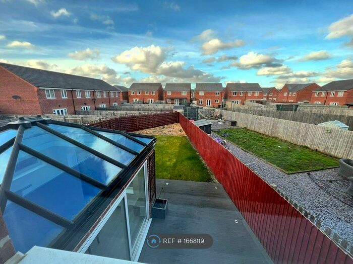 4 Bedroom Detached House To Rent In Cotton Meadows, Bolton, BL1