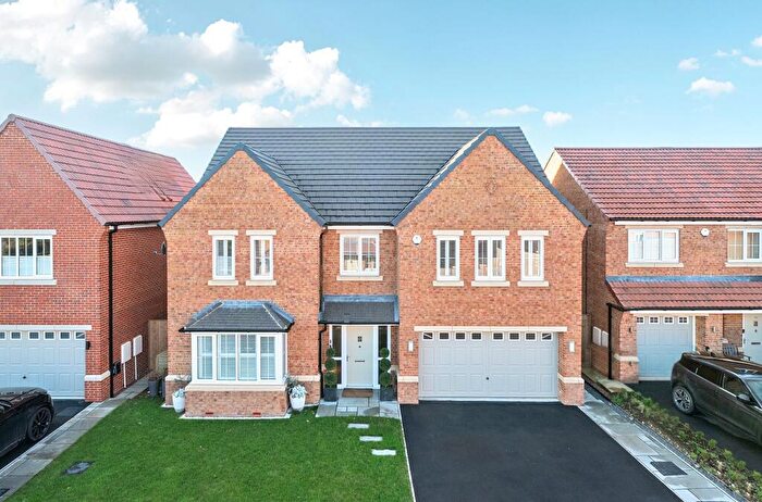 5 Bedroom Detached House For Sale In Willow Drive, North Yorkshire, HG3
