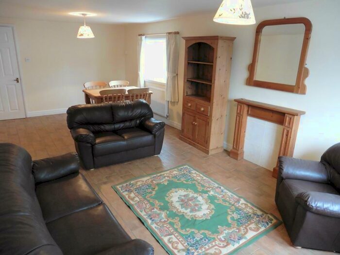2 Bedroom SemiDetached House To Rent In Main Street, Asfordby, Melton