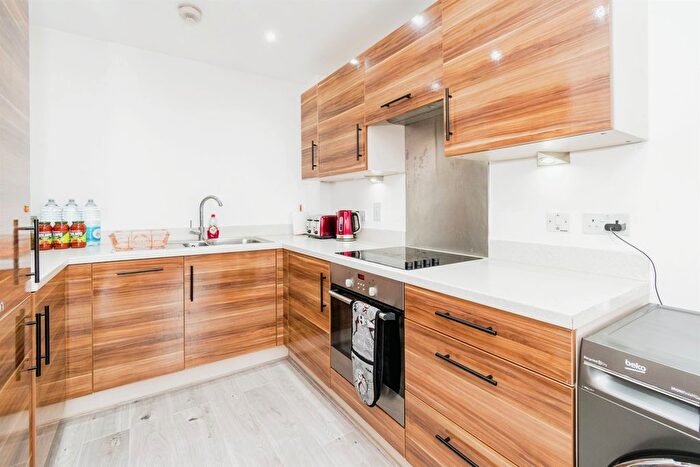 1 Bedroom Flat To Rent In College Street, Southampton, SO14