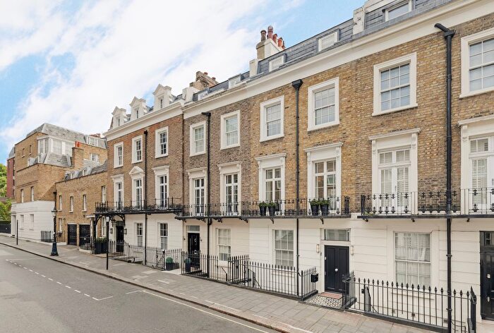 5 Bedroom Town House To Rent In Trevor Place, Knightsbridge, London, United Kingdom, SW7