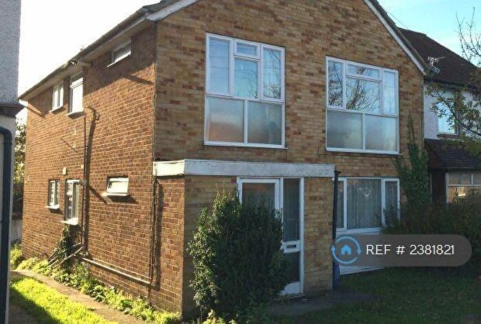 2 Bedroom Maisonette To Rent In Cippenham Lane, Slough, SL1