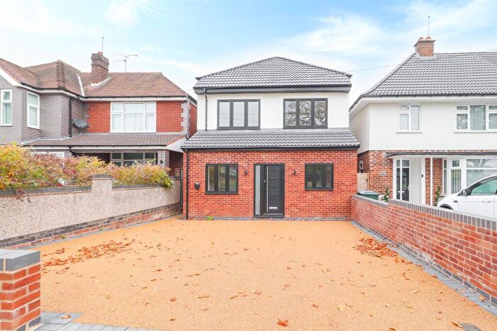 4 Bedroom Detached House To Rent In Kenpas Highway, Styvechale Grange, Coventry, CV3