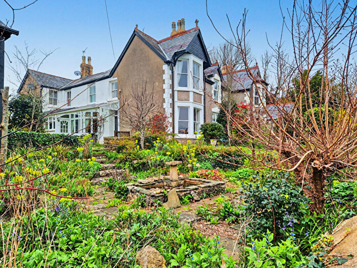 4 Bedroom Semi Detached House For Sale In Clevis Hill, Newton Village, Porthcawl, CF36