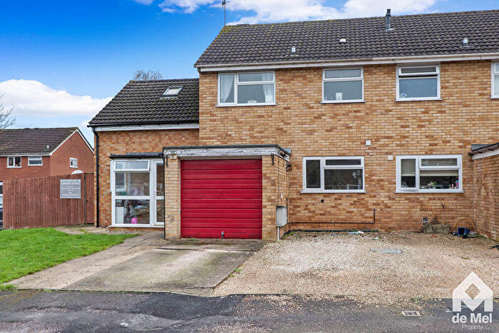 4 Bedroom Semi Detached House For Sale In Windyridge Gardens, Wymans Brook, Cheltenham, Gloucestershire, GL50