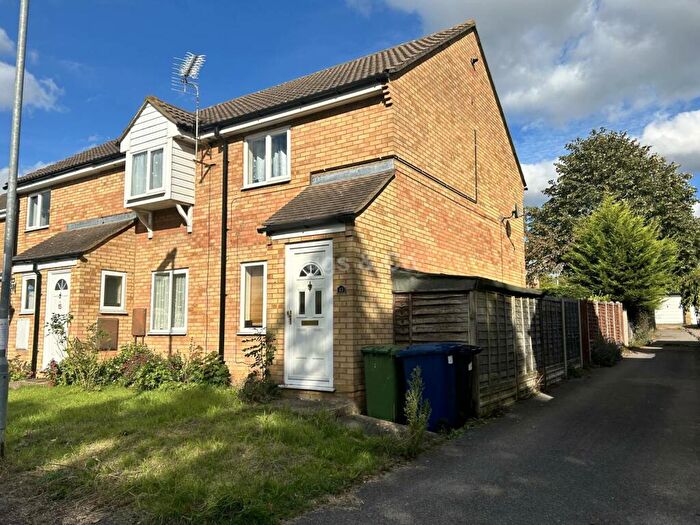 2 Bedroom End Of Terrace House To Rent In William Drive, Eynesbury, PE19