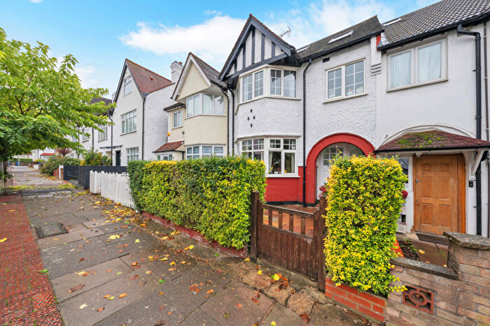 4 Bedroom Terraced House For Sale In Sandringham Road, London, NW11