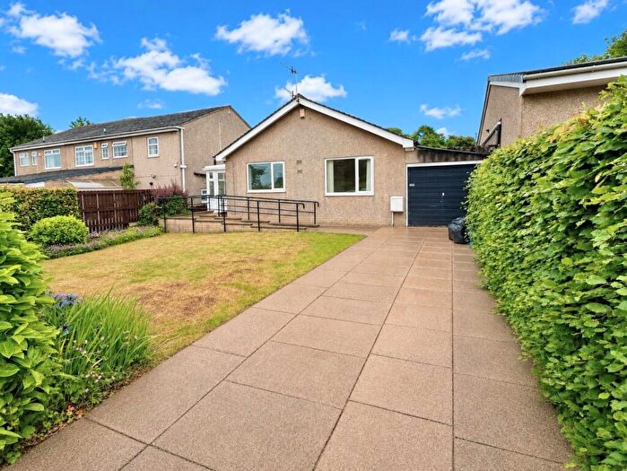 2 Bedroom Detached Bungalow For Sale In Great Horton Road, Bradford, BD7