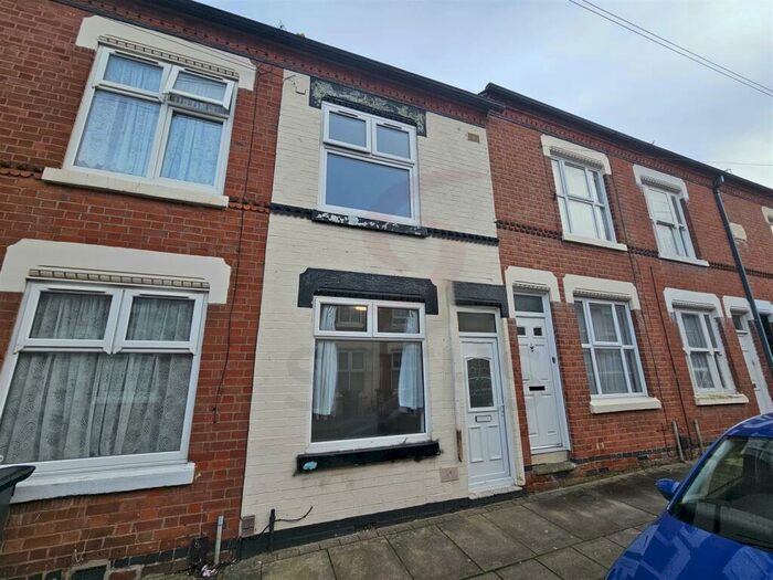 3 Bedroom Terraced House To Rent In Avon Street, Stoneygate, Leicester, LE2