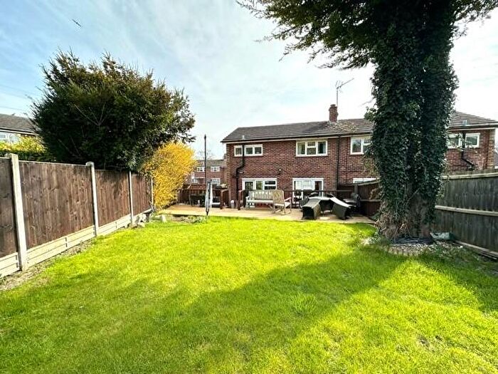 3 Bedroom Semi Detached House To Rent In Shepherds Way, CB10