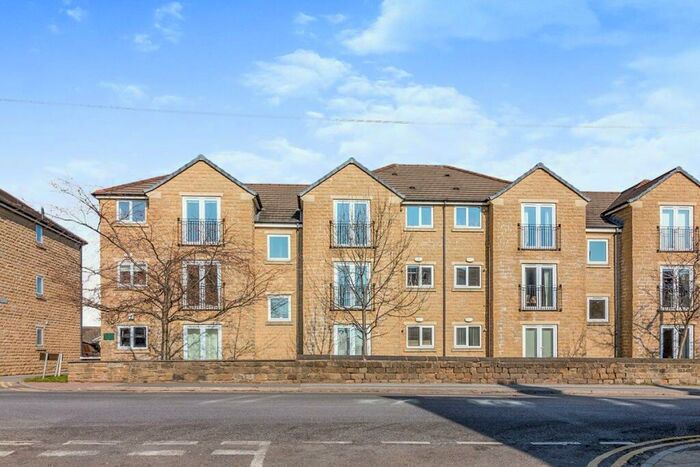 2 Bedroom Flat To Rent In Jordan Hill, Gawber Road, Barnsley, South Yorkshire, S75