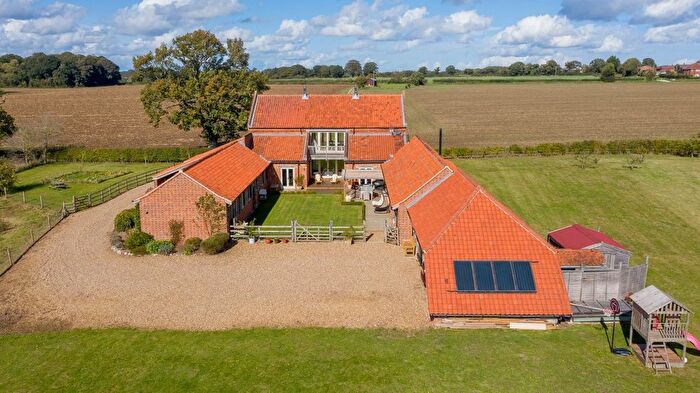 5 Bedroom Barn Conversion For Sale In Foulsham, Dereham, NR20
