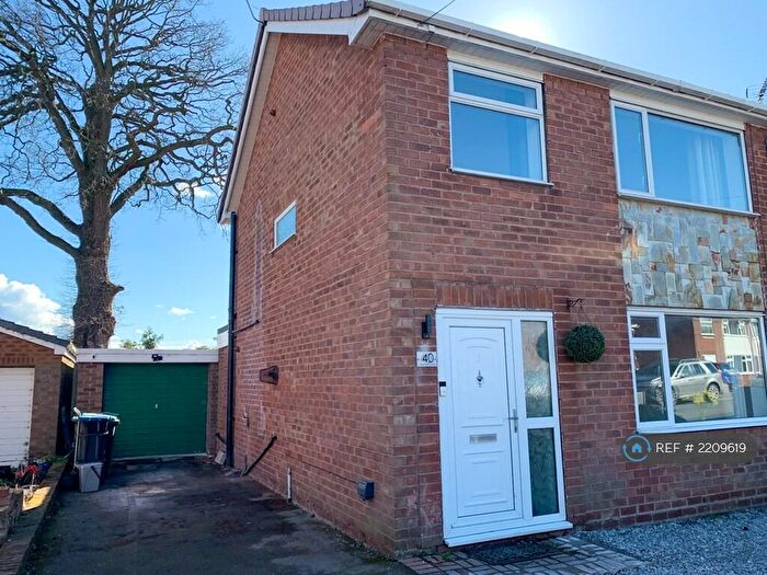 3 Bedroom Semi-Detached House To Rent In Denbigh Close, Wrexham, LL12