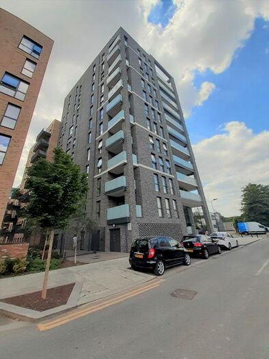 2 Bedroom Flat To Rent In Blackburn Court, Bollo Lane, W3