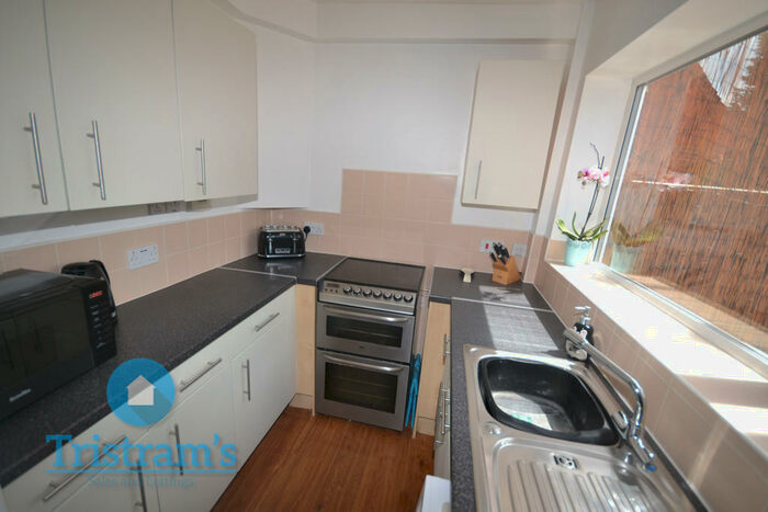 3 Bedroom Semi-Detached House To Rent In Ambleside Road, Nottingham, NG8