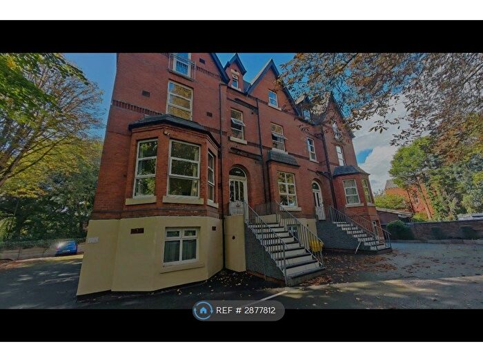 2 Bedroom Flat To Rent In Alexandra Road South, Manchester, M16