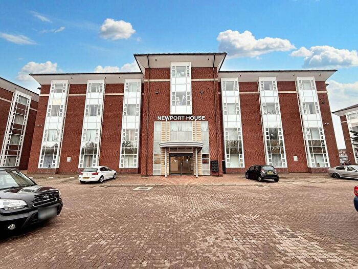 1 Bedroom Flat For Sale In Thornaby Place, Thornaby, Stockton-On-Tees, TS17