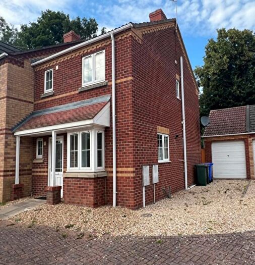 3 Bedroom House To Rent In Kings Court, Kirton, PE20