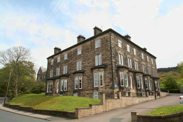 2 Bedroom Flat To Rent In Hillside Court, Ilkley, LS29