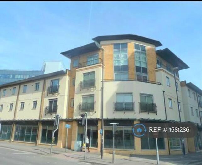 2 Bedroom Flat To Rent In Holbrook Way, Swindon, SN1