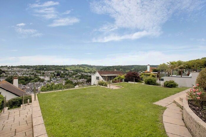 4 Bedroom Detached House For Sale In Stockton Hill, Dawlish, EX7