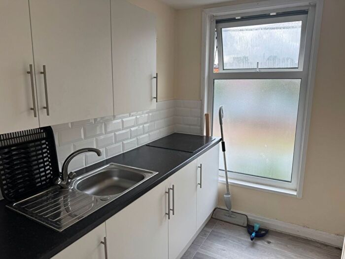 1 Bedroom Flat To Rent In Wood Street, Menai Bridge, LL59