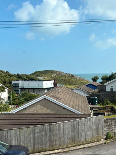 2 Bedroom Flat To Rent In Plunch Lane, Swansea, SA3