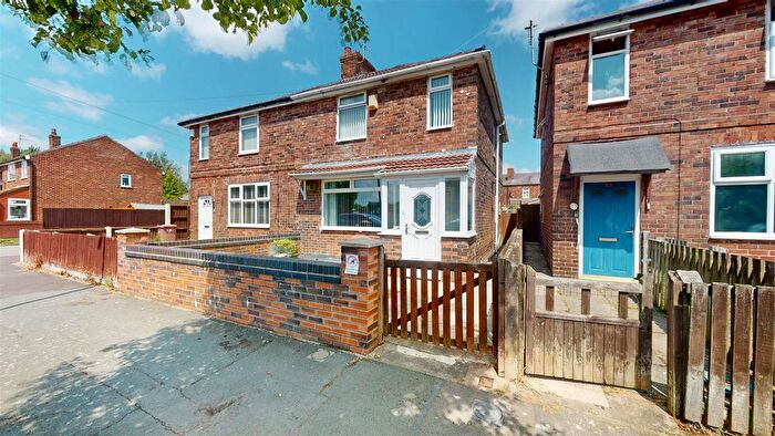 3 Bedroom Semi-Detached House For Sale In Milton Street, Sutton Manor, St. Helens, WA9