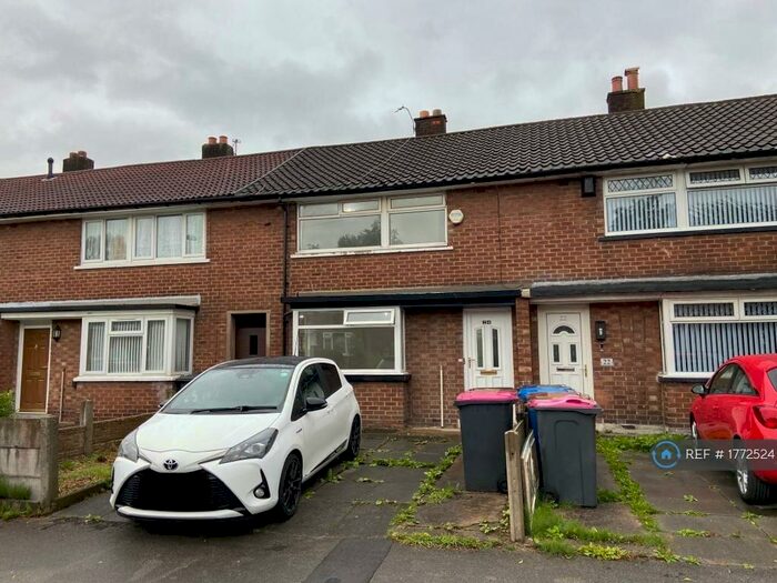 3 Bedroom Terraced House To Rent In Grosvenor Road, Worsley, Manchester, M28